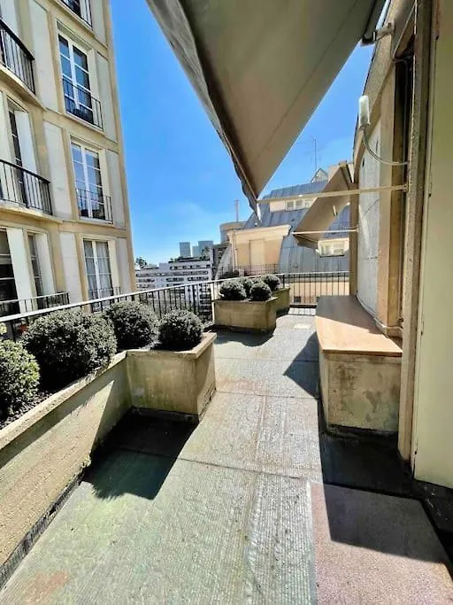 Pavillon D'Auguste Perret Apartman Párizs Franciaország