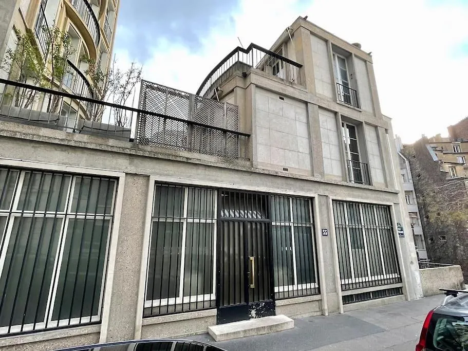 Pavillon D'Auguste Perret Apartment Paris 0*,  France